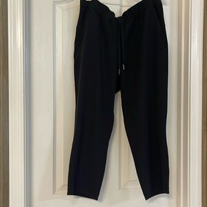 Lululemon crop black pants worn once
